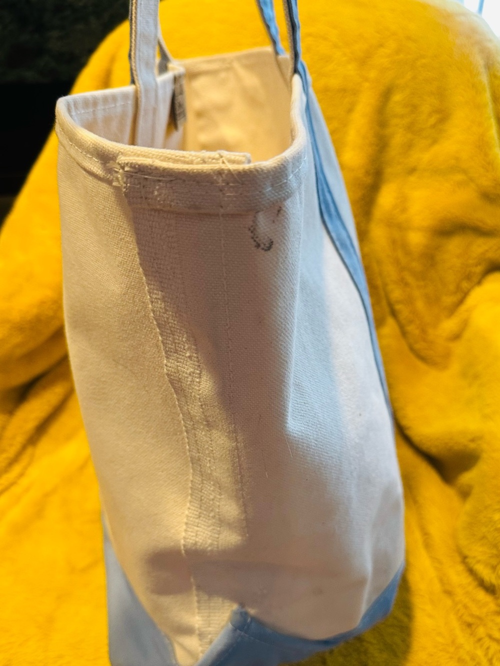 Vintage LL Bean Boat & Tote Cream Light Blue Trim Canvas Size L USA Beach Travel - Picture 2 of 8
